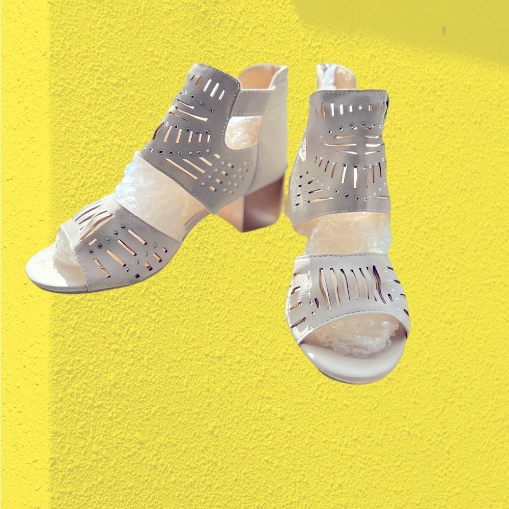 Womens shoe boot sandal